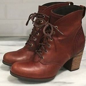 TIMBERLAND Earthkeepers Leather Lace Up Heels